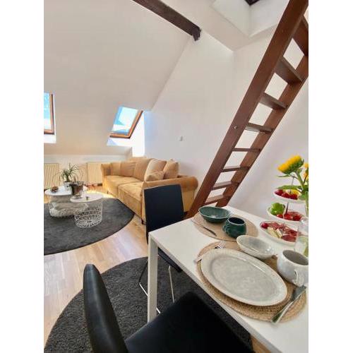 LOVELY Apartment