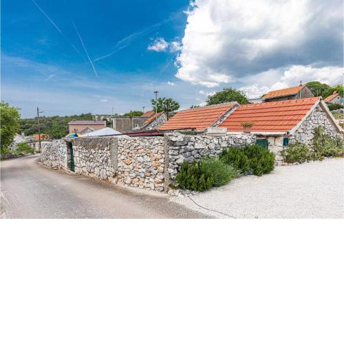 Lovely Home In Blizna Donja With Kitchen