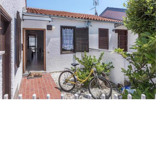 Lovely Home In Cervar Porat With Wifi