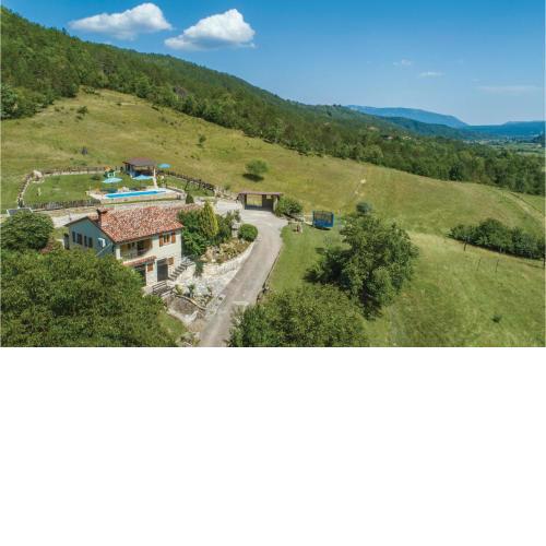 Lovely Home In Gologoricki Dol With Kitchen
