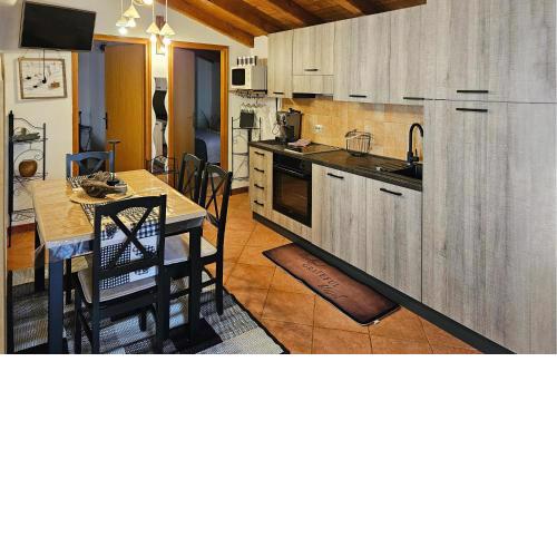 Lovely Home In Kukci With Wifi