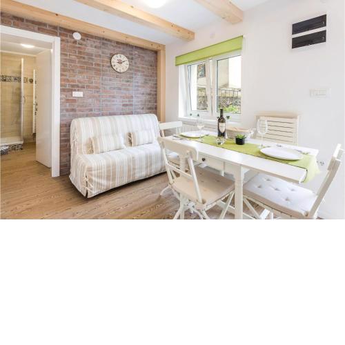 Lovely Home In Matulji With Outdoor Swimming Pool