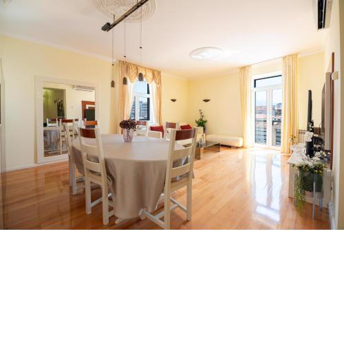 Luci Luxury Retreat