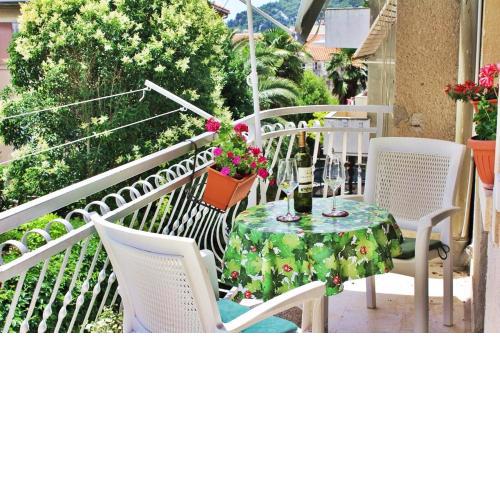 LUISA apartments in OLD TOWN
