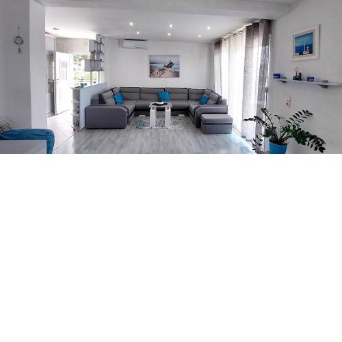 LUNA Apartments