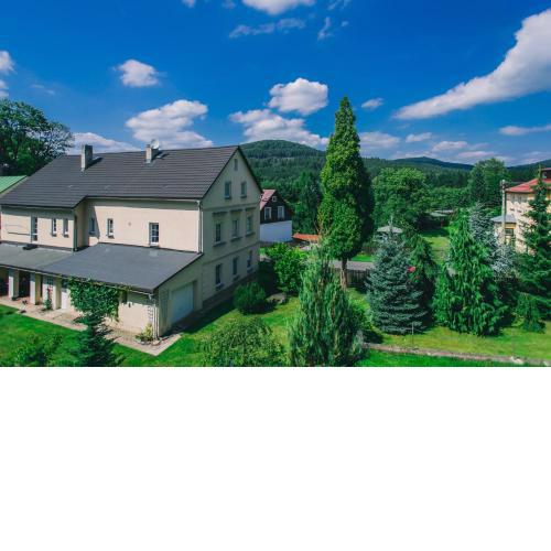 Lusatia House