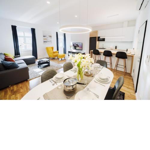 Lux Home