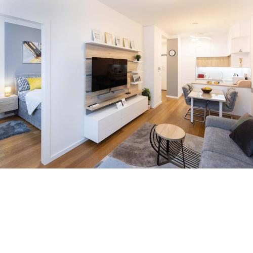 Lux oasis with private parking