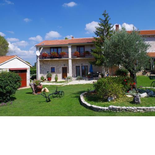 Luxurious Apartment in ajini Croatia with Terrace