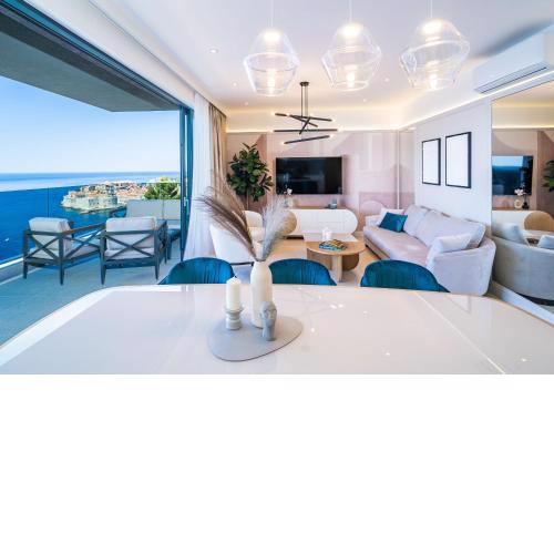 Luxury 2 BD Apartment Ika Marie - Dubrovnik Old Town with Jacuzzi and Parking