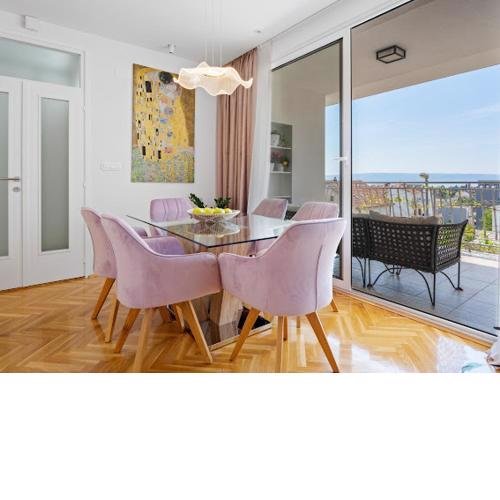 Luxury Apartment Beyond