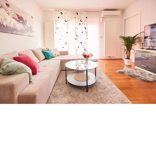 Luxury apartment MIRA near Airport Zagreb