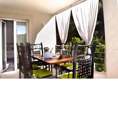 Luxury Apartment Mrs. Perfect