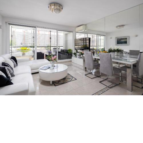 Luxury Apartment R&B ☆☆☆