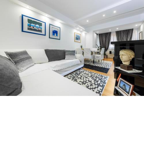 Luxury Apartment Set