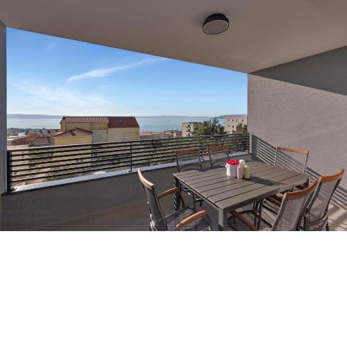 Luxury Apartment Sidro With FREE Beach Parking