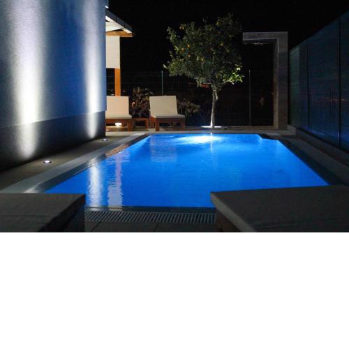 Luxury apartment with private pool