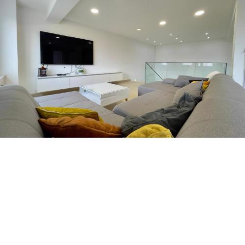 Luxury Apartments DS II