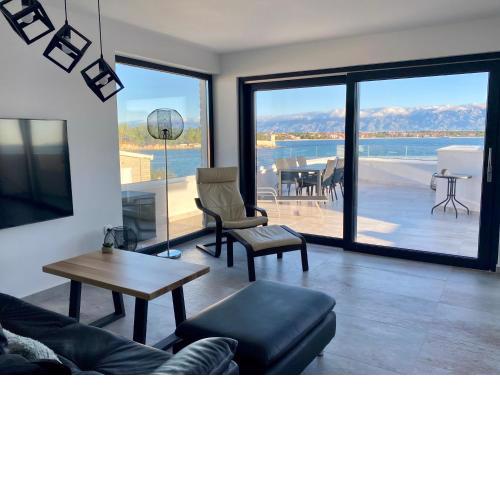 Luxury BEACH VILLA VIR / apartments