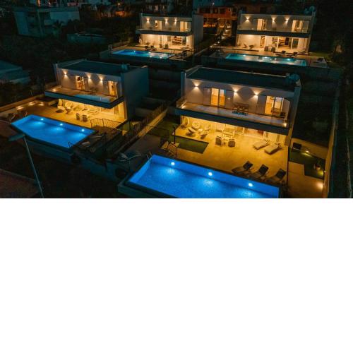Luxury Blue Villas Vis
