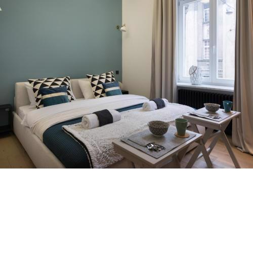 Luxury City Center Apartments close to National Theater