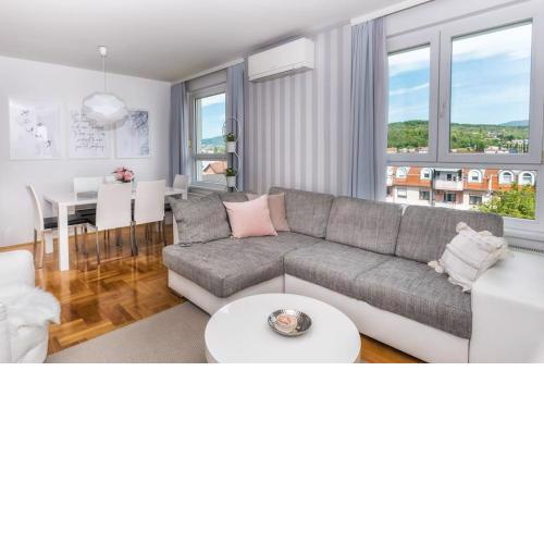 Luxury Cozy apartment Mila