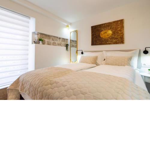 Luxury Lifestyle Rooms