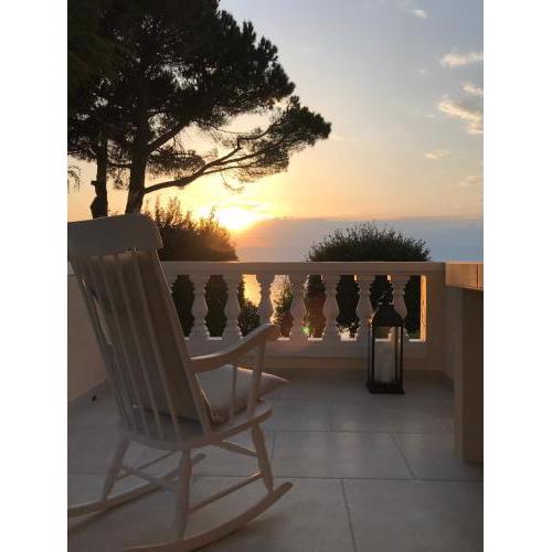 Luxury Mantinela Apartment
