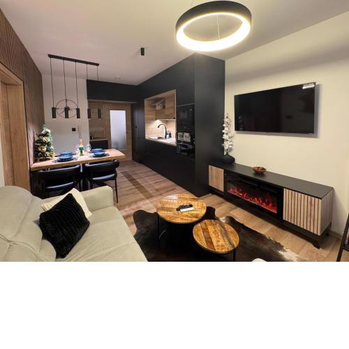 Luxury Mountain Apartment
