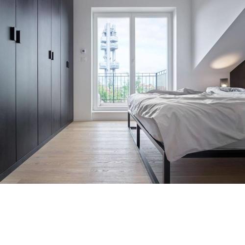 Luxury Penthouse, Prime Location