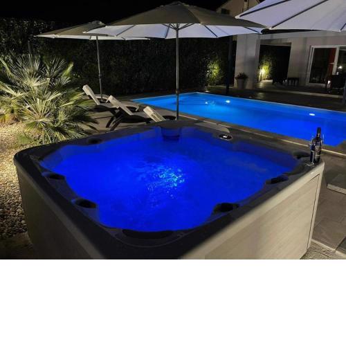 Luxury Villa HARBOR