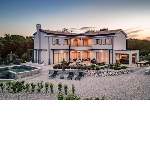 Luxury Villa Lipa Kate