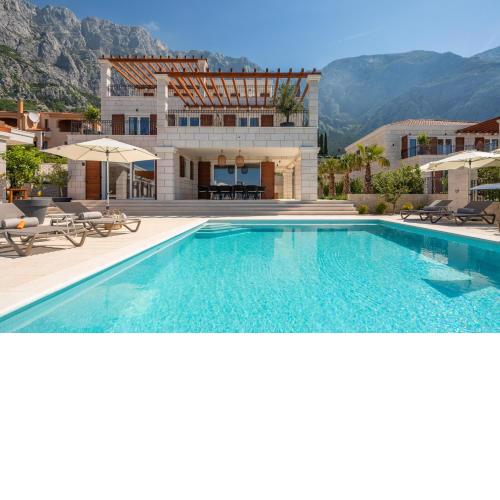 Luxury Villa Salvina