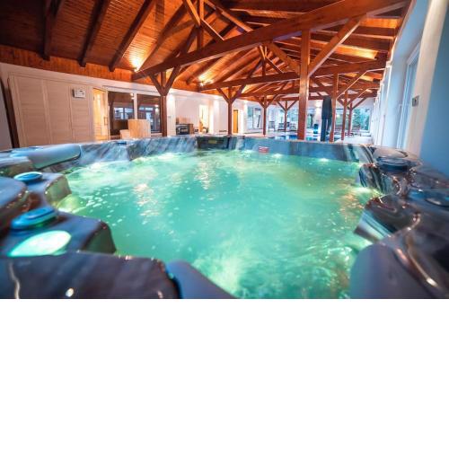 Luxusní statek Otovice s jedinečným wellness