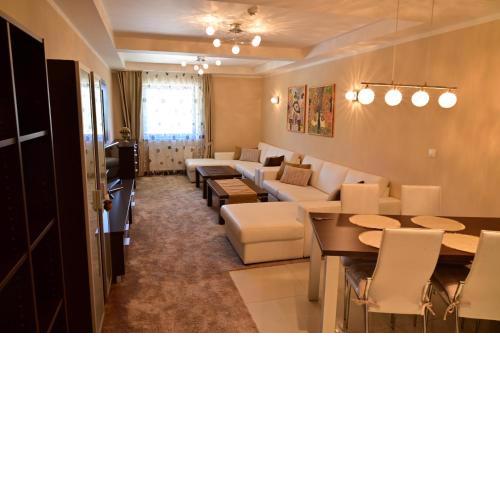 Luxusný apartmán v Hoteli Panorama s výhľadom na hory