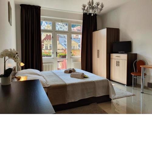 Madonna Apartments