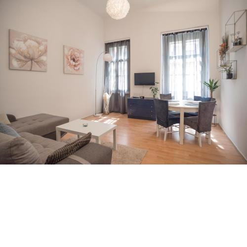 Magnolia apartment