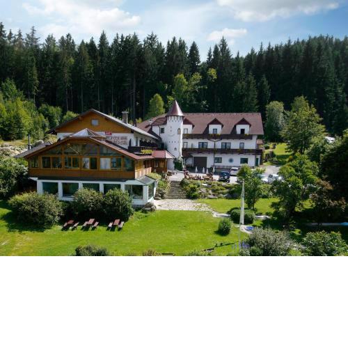 Märchenhotel Waldpension Nebelstein