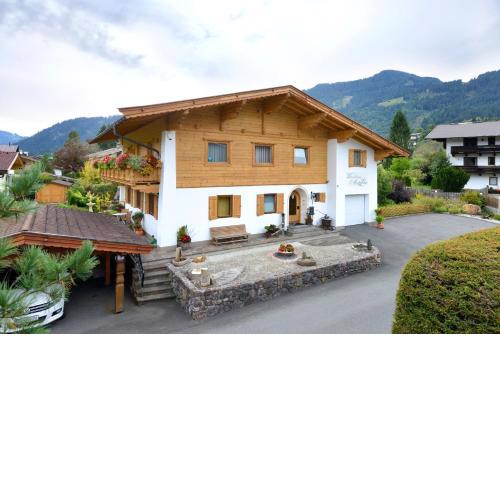 Marie Luise, Landhaus