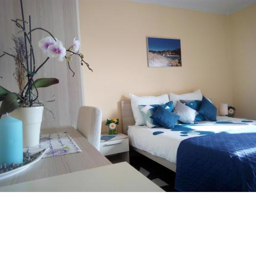 Marina Guesthouse