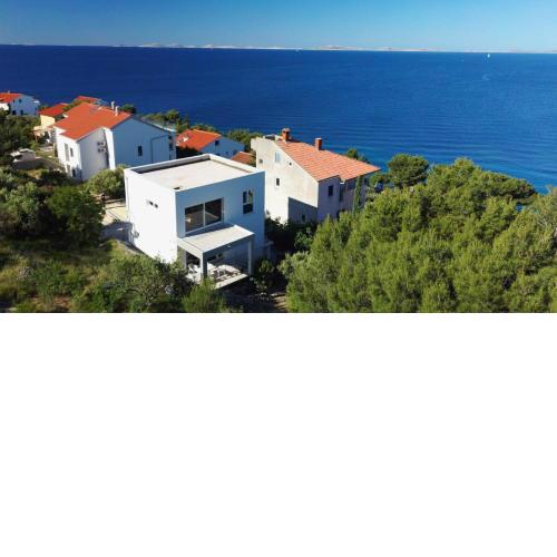 Marko Apartment With Sea View