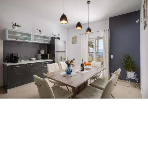 MBA modern beach apartments