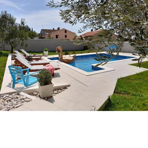 Mel&Stef, Charming house, apartment with private swimming pool ideal for family vacation
