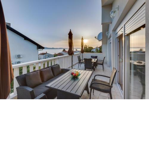 Memories Apartments