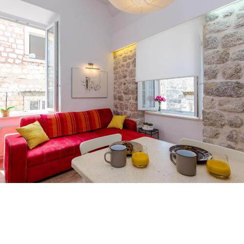 Midtown Apartments - One Bedroom Apartment with City view