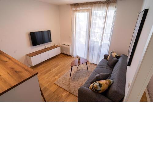 MILA Apartment by Belmont Realty