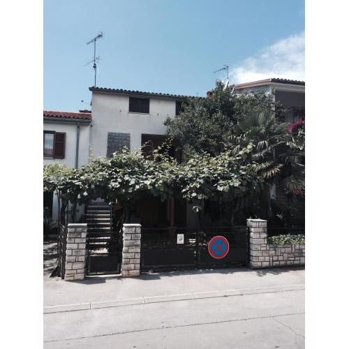 Mila Holiday Apartments