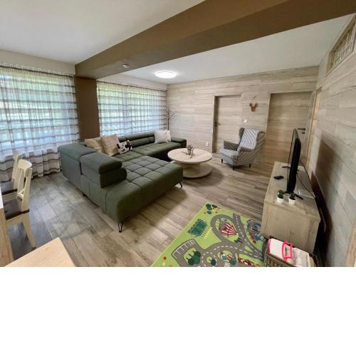 MJ Apartments Panorama