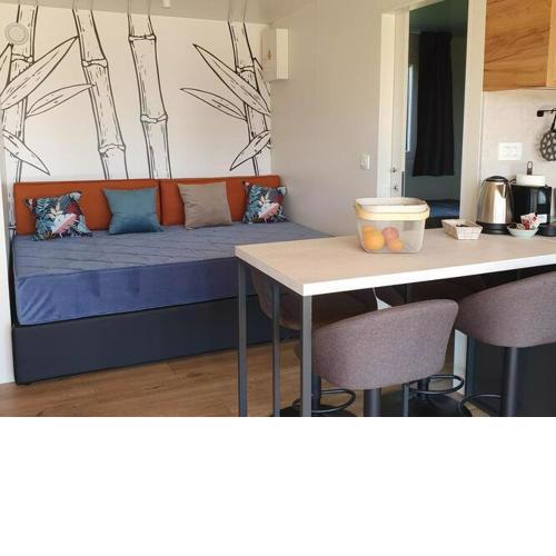 Mobile Homes Karlo & Dino - Superior Two Bedroom Mobile Home
