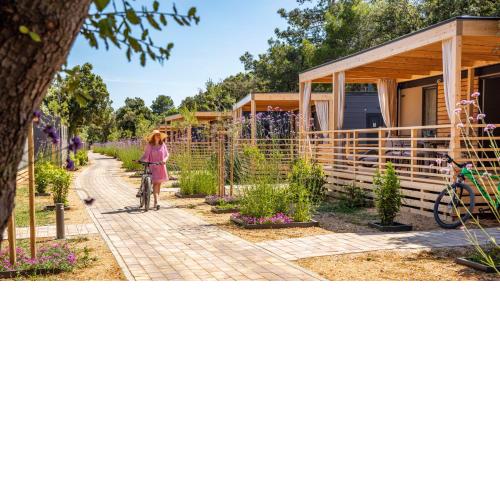 Mobile Homes Lopari